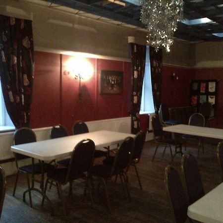 Crown Hotel Langholm Kültér fotó